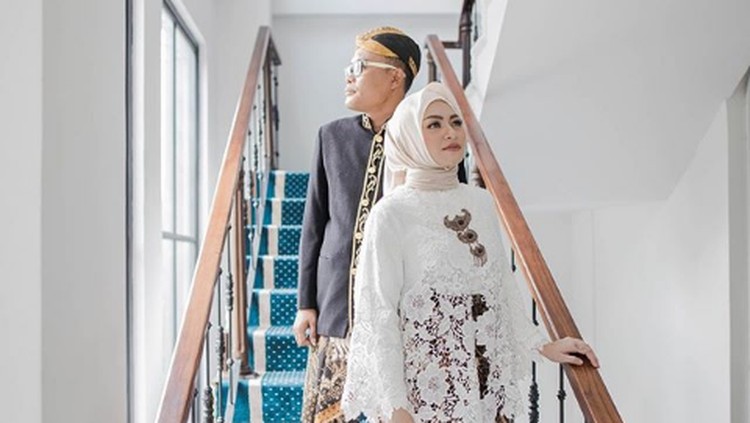 Sule & Nathalie Holscher Menikah, Pramugari Cantik Ini ...