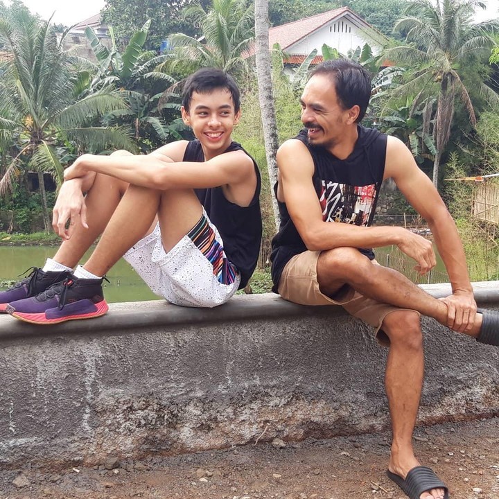 <p>Dalam beberapa unggahan Attar, Fattah Syach kerap berolahraga dengan dirinya. (Foto: Instagram @attar.syach)</p>