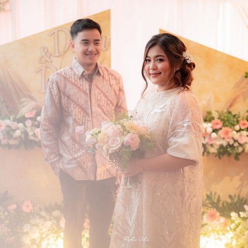 Inspirasi Dekorasi Tunangan Simple dan Elegan ala Influencer