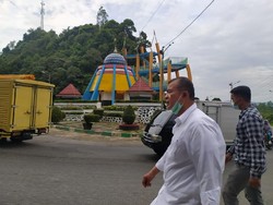 Nasrul Abit Janji Penuhi Permintaan Warga Kucurkan Beasiswa Miskin