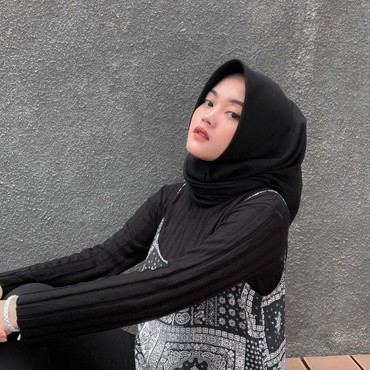 Dituding Teddy Ambil Warisan Lina, Putri Delina Down hingga Jatuh Sakit