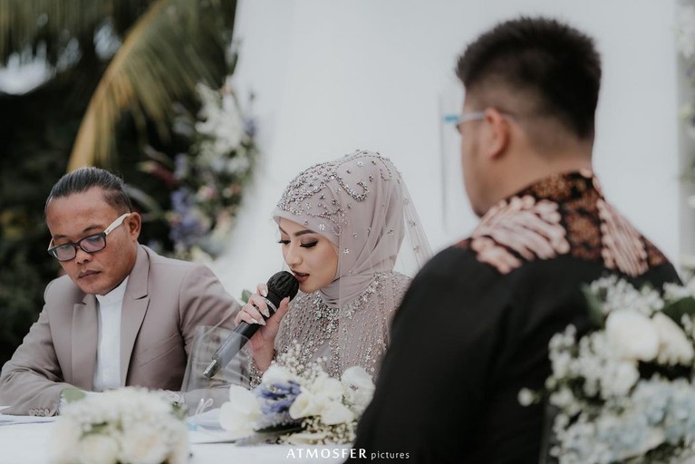 Sule dan Nathalie Holscher Sule dan Nathalie Holscher