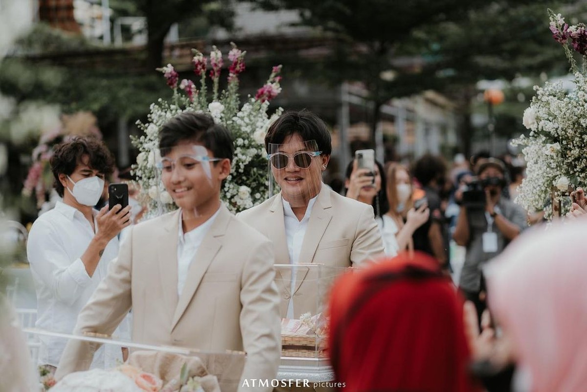 Sule dan Nathalie Holscher