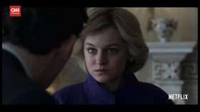 VIDEO: Emma Corrin Bicara Citra Lady Diana di Film The Crown