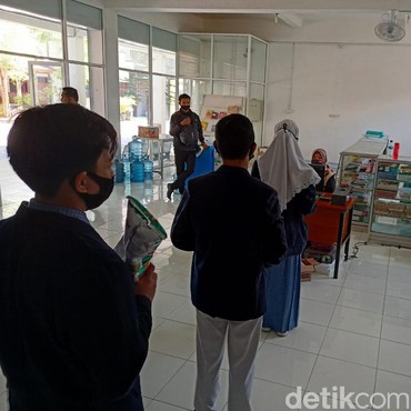 Sekolah Dibuka Januari 2021, Ini Pesan Satgas COVID-19