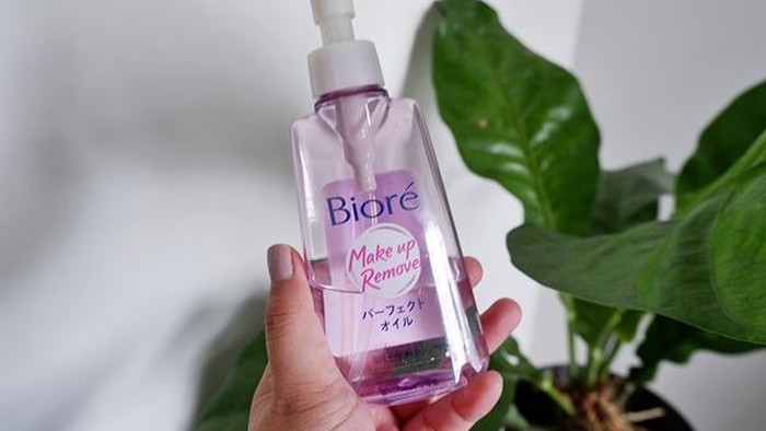 5 Rekomendasi Cleansing Oil yang Ramah di Kantong Mahasiswa