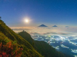 Sejarah Gunung Andong, Lokasi, Jalur Pendakian Menuju Spot Sunrise Terbaik