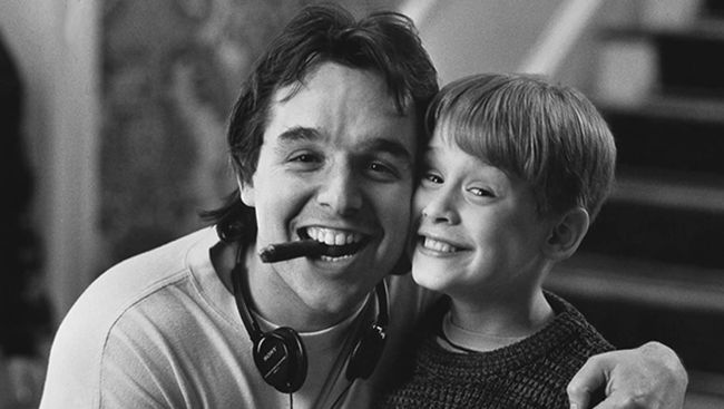 Sutradara seri film Home Alone orisinal, Chris Columbus, mengatakan produksi ulang film yang pernah ia garap hanya buang waktu.