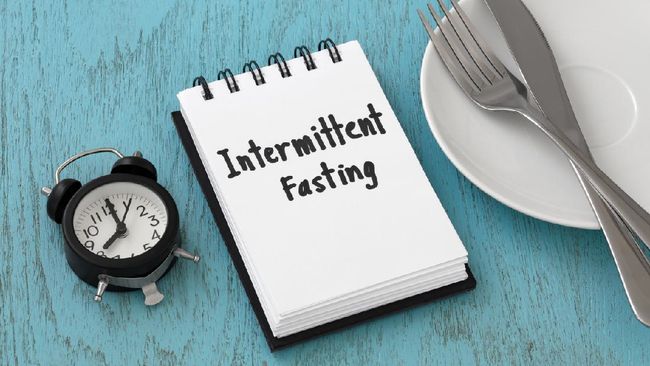 Intermittent fasting boleh jadi salah satu metode diet yang paling populer. Sayangnya, ada banyak mitos diet intermittent fasting yang tersebar di masyarakat.