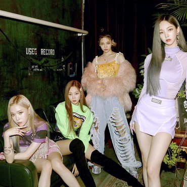 Segera Comeback, aespa Rilis Agenda Poster untuk Mini Album ke-2 'Girls'