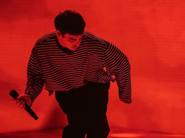 Lirik Lagu Past Won't Leave My Bed - Joji