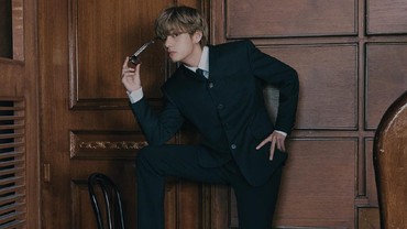img-title Kalahkan Member Lain, Sampul Majalah V BTS Jadi yang Terlaris
