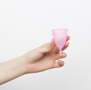 Kenalan dengan Menstrual Cup, Pengganti Pembalut yang Lebih Eco-Friendly