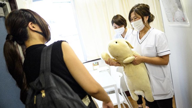 FOTO: Rumah Sakit Khusus Boneka di Jepang