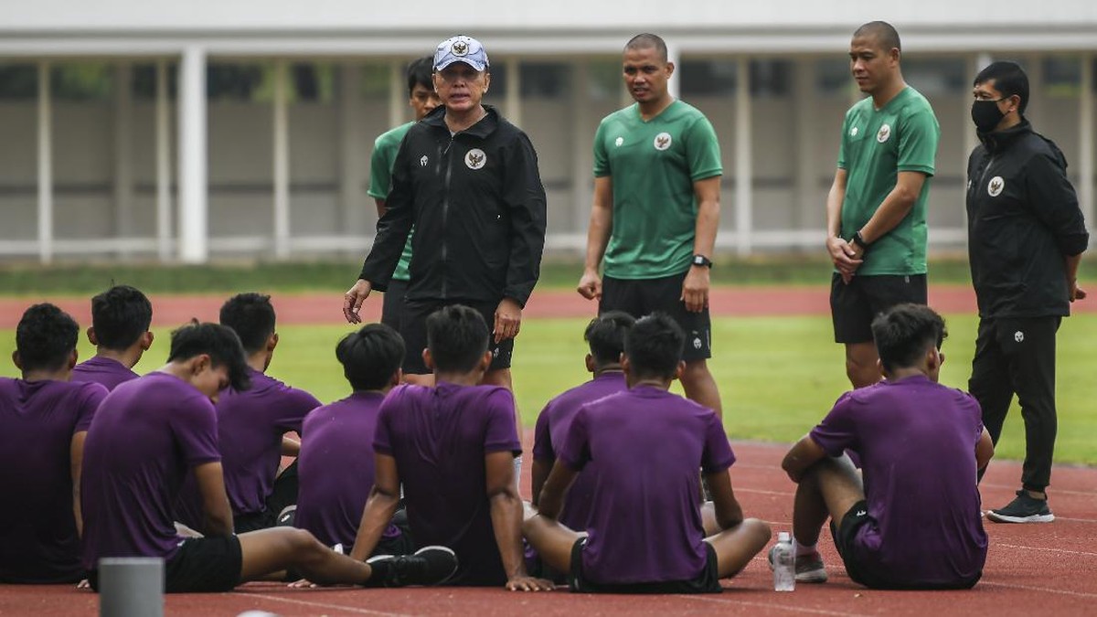 FOTO: Timnas Indonesia U-19 Geber Fisik di Jakarta