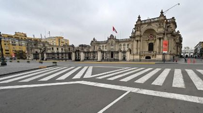 Francisco Sagasti terpilih sebagai Presiden Peru yang ketiga dalam sepekan usai Martin Vizcarra dimakzulkan dan penggantinya, Manuel Merino, mengundurkan diri.