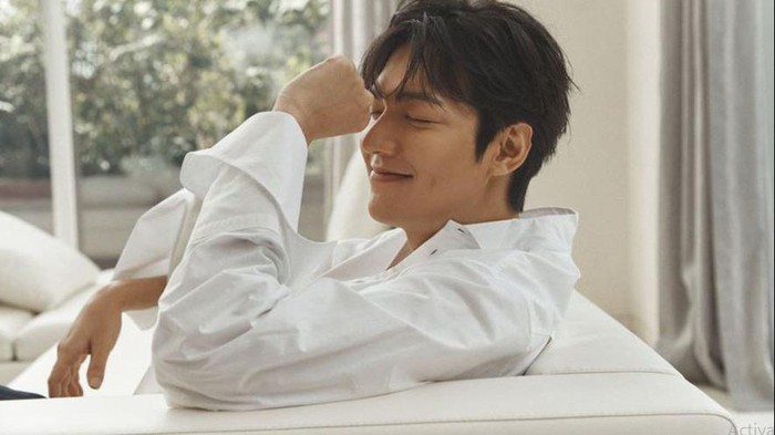 Sederet Aktor Korea yang Punya Lesung Pipi, Bikin Senyum Tambah Manis!