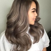 5 Cara Cat Rambut Sendiri yang Aman di Rumah