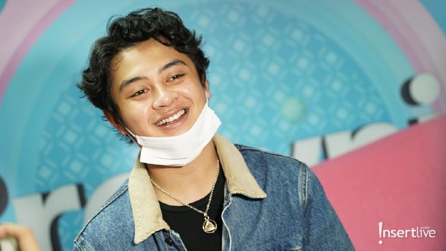 Bastian Steel