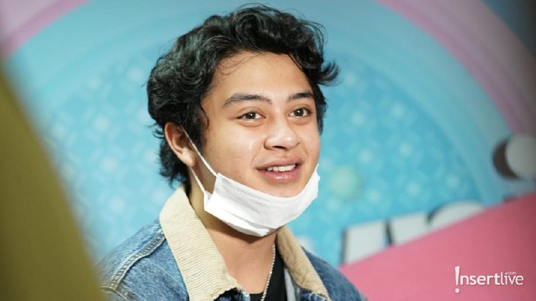 Bastian Steel