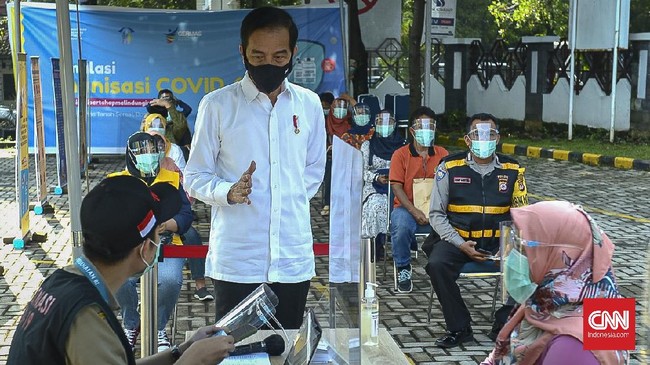 Jokowi bertekad mengakhiri kerumitan berbisnis supaya daya saing Indonesia membaik di kancah global.