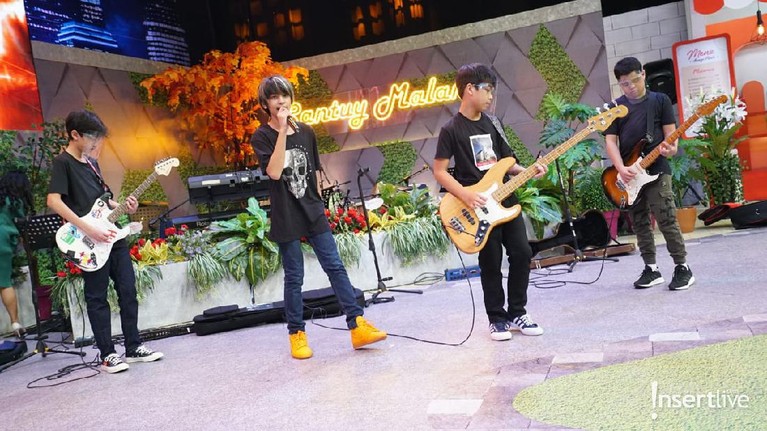 Kenzy anak Andre Taulany Kenzy anak Andre Taulany