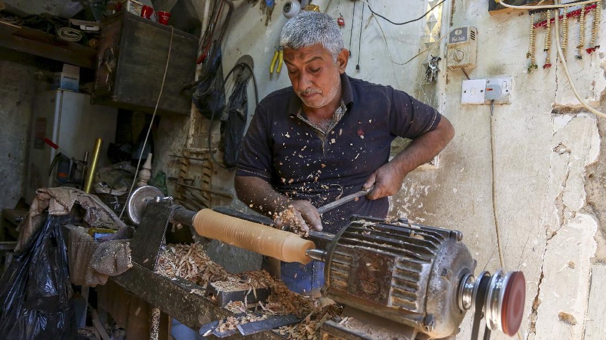 FOTO: Warisan Kerajinan Pipa Shisha Tradisional di Irak