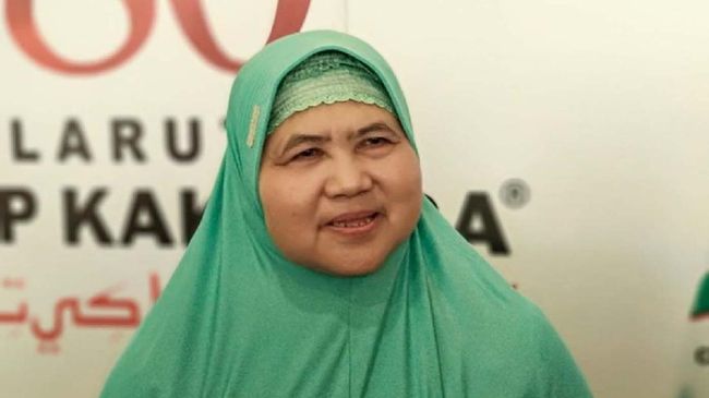 Penceramah Mamah Dedeh disebut Ketua RW tempat tinggalnya di kawasan Depok Jaya positif Covid-19.