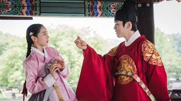 5 Alasan Kamu Wajib Nonton Drama Korea 'Mr. Queen'