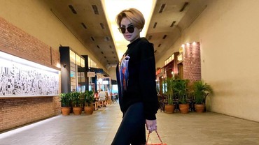 img-title Nikita Mirzani Ikutan Young Lex Sindir Anya Geraldine Kena Star Syndrom