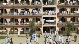 FOTO: Mengintip Pesantren Almamater Petinggi Taliban