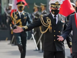 Tugas Presiden Baru Peru, Bereskan Krisis Politik