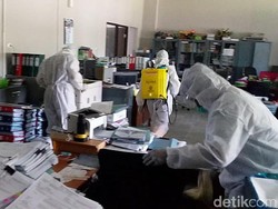 350 Pegawai Universitas Jember Tes Swab, 17 Positif COVID-19