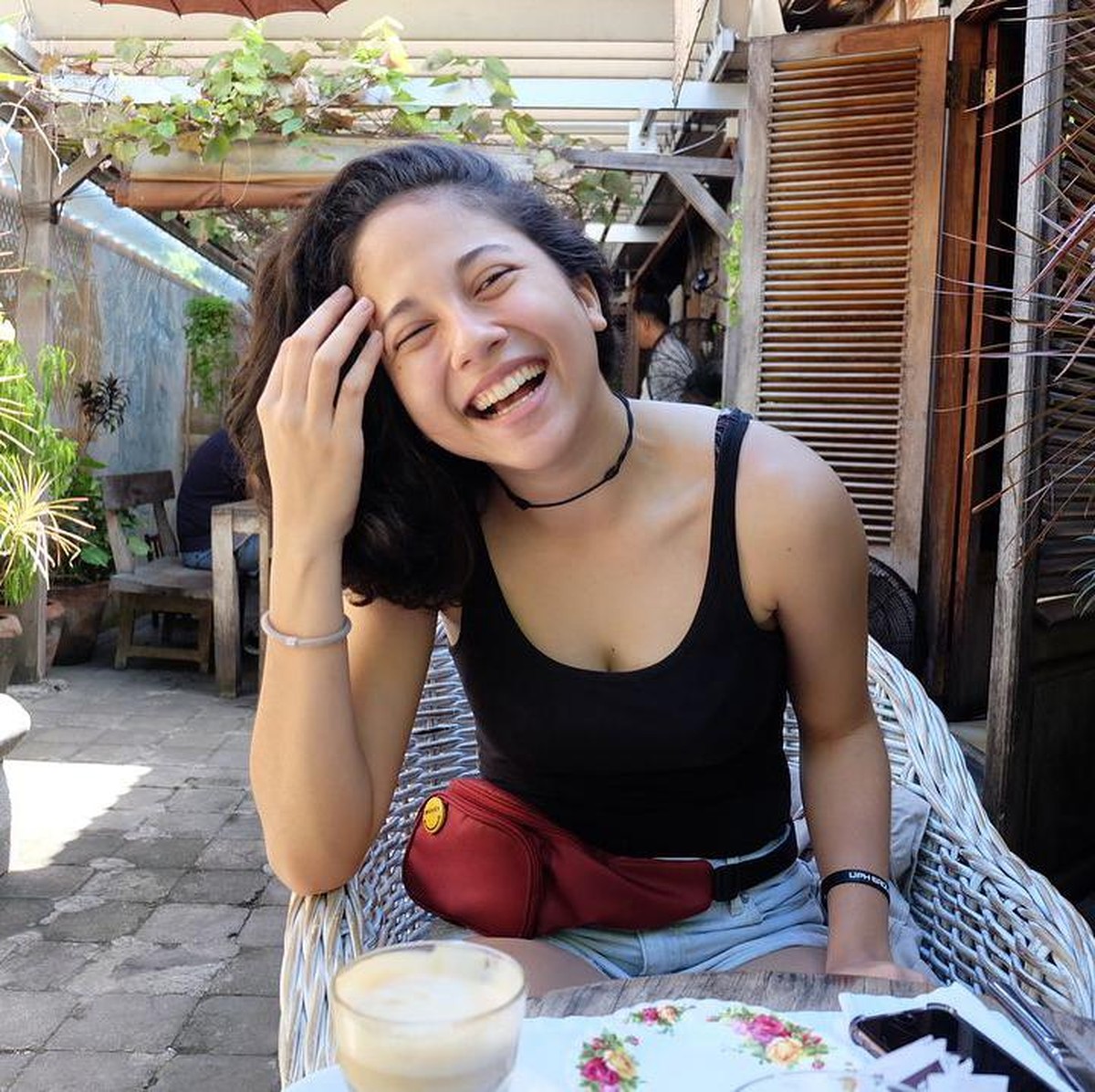 7 Foto Sitha Marino yang Mampu Rebut Hati Bastian Steel dari Shafa Harris