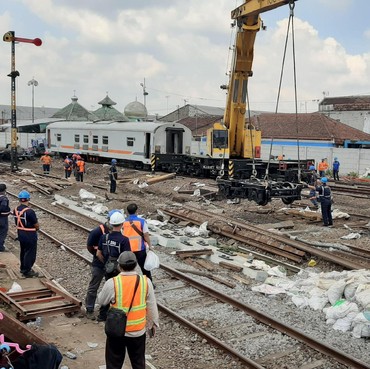 Viral Insiden Ngeri, Ada Gerbong Kereta Meluncur Sendiri Tanpa Lokomotif