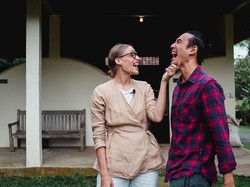Daniel Mananta Puji Istri yang Tahu Banyak tentang Indonesia