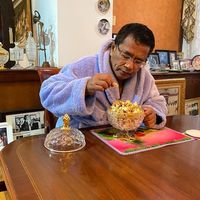 Gokil! Hotman Paris Menang Lelang Popcorn 'Emas' Chef Arnold Rp 50 Juta