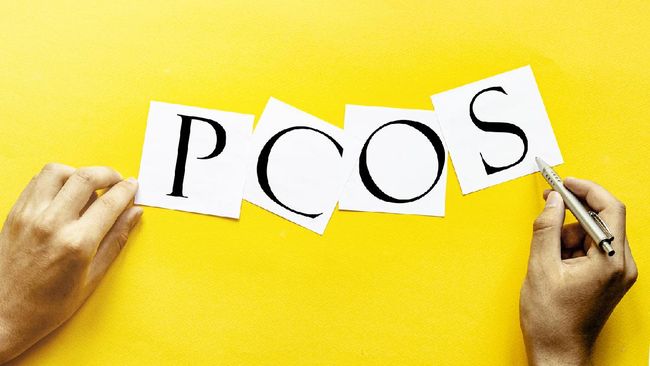 Sindrom ovarium polikistik (PCOS) dipercaya bikin wanita sulit hamil. Bagaimana faktanya?