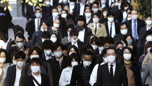 Jepang memperpanjang status darurat pandemi corona di sejumlah kota besar termasuk Tokyo hingga 20 Juni mendatang atau sebulan jelang Olimpiade berlangsung.