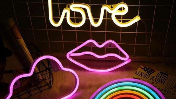 Shopee Haul! Rekomendasi Toko Jual Lampu LED Neon Kekinian dan Aesthetic Shopee Haul! Rekomendasi Toko Jual Lampu LED Neon Kekinian dan Aesthetic