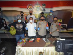 Polisi Ungkap Motif Adik Bunuh-Kubur Kakak di Kontrakan Depok