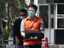 Saksi: Hiendra Diminta Tak Serahkan Diri Sampai Perkara Nurhadi Disidang