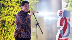 Erick Thohir Bangga pada Santri yang Sukses Rakit Pesawat Aeromodelling
