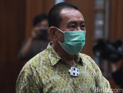 Djoko Tjandra Buka-bukan Urus e-KTP di Jakarta 25 Menit