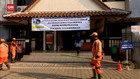 VIDEO: 26 Pegawai Kelurahan Petamburan Jalani Tes Usap