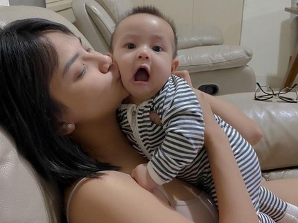 Vanessa Angel di Penjara, Suami Rela Pakai Daster demi Susui Bayinya