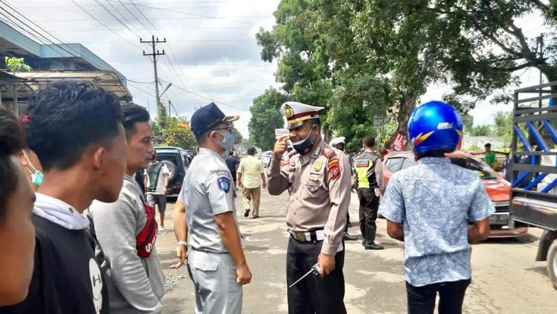 Kecelakaan beruntun terjadi di Kabupaten Simalungun, Provinsi Sumatera Utara