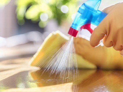 Cegah COVID-19, Benda-benda Ini Perlu Dibersihkan dengan Disinfektan
