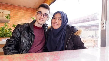 Long Distance Relationship hingga Mendapat Restu Orang Tua