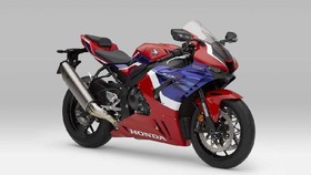 Harga Honda CBR1000 yang Ditabrak Daihatsu Ayla